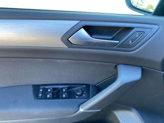 Volkswagen Touran image 4