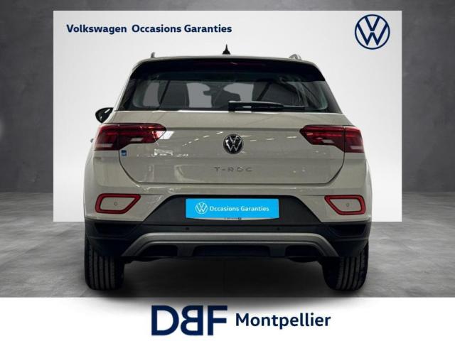 Volkswagen T-Roc image 9