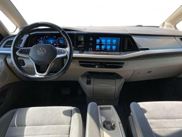 Volkswagen Multivan image 2
