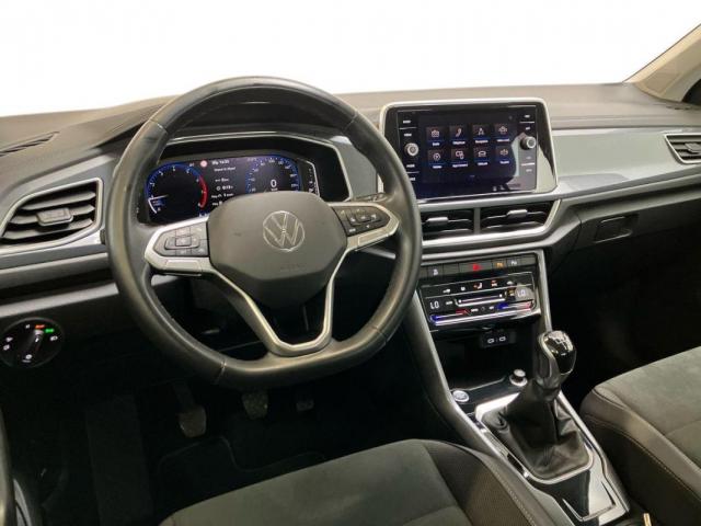 Volkswagen T-Roc image 4