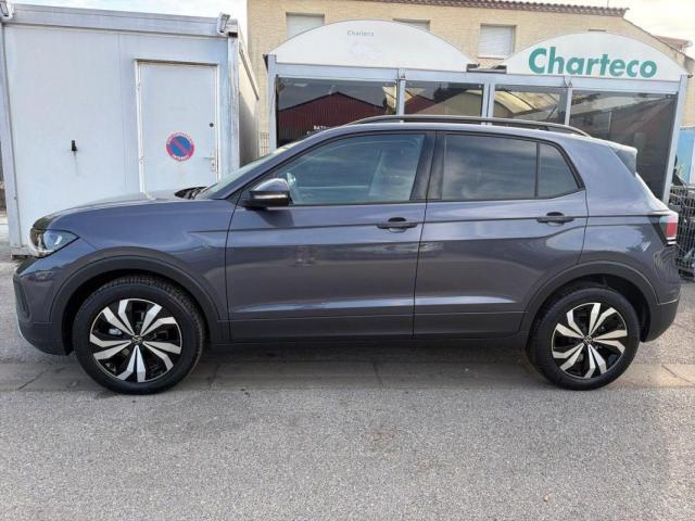 Volkswagen T-Cross image 2