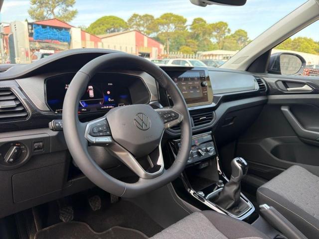 Volkswagen T-Cross image 9