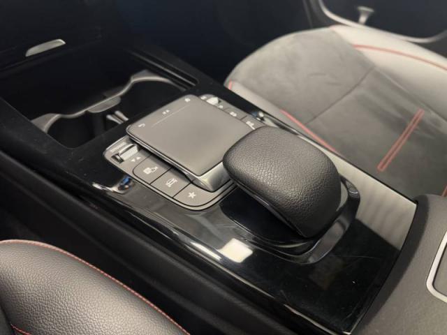 Mercedes Benz Classe Cla image 4