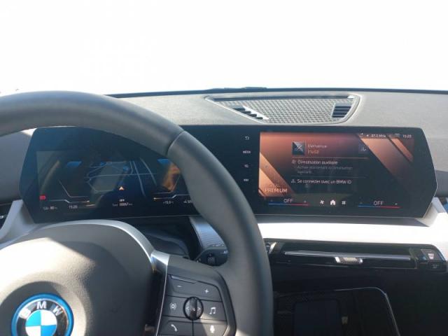 Bmw X1 image 1