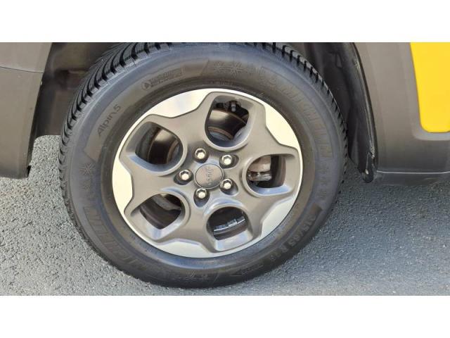 Jeep Renegade image 1