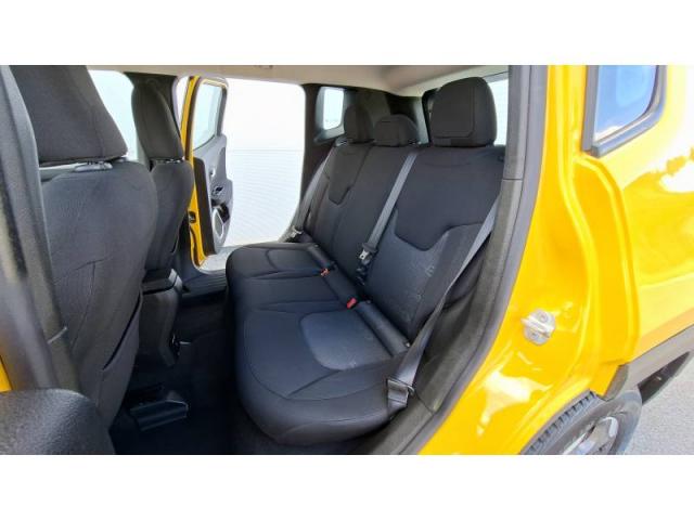 Jeep Renegade image 3