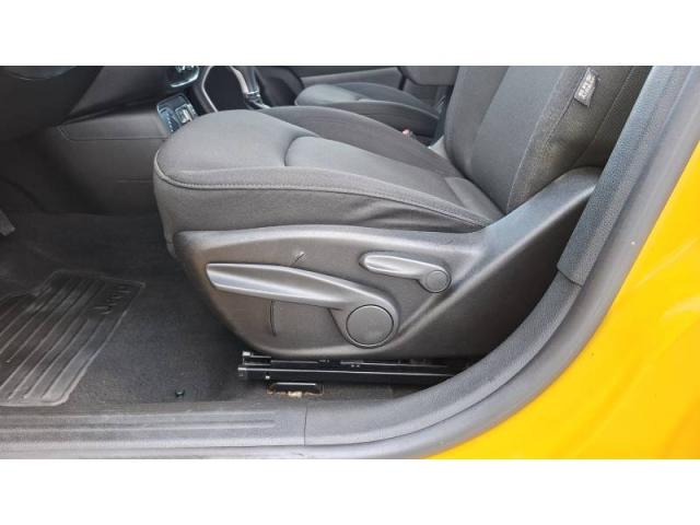 Jeep Renegade image 2