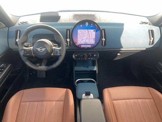 Mini Countryman image 8
