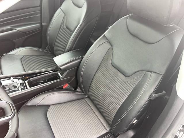 Jeep Compass image 2