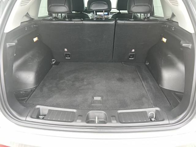 Jeep Compass image 9