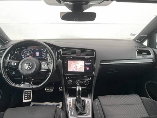 Volkswagen Golf image 4