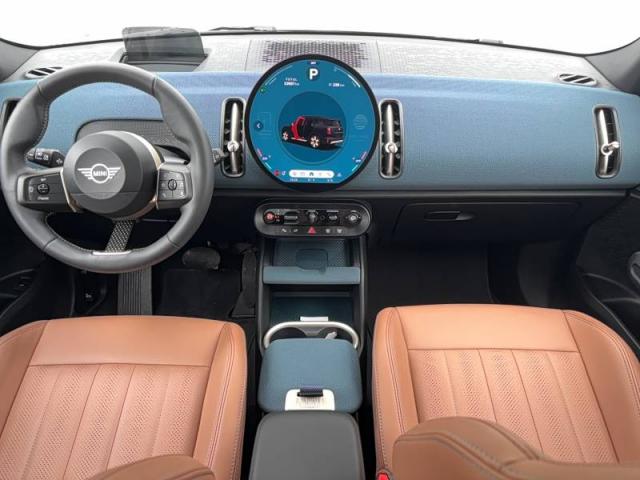 Mini Countryman image 6