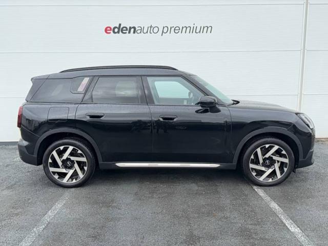 Mini Countryman image 5