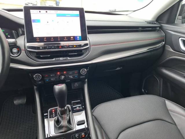 Jeep Compass image 2