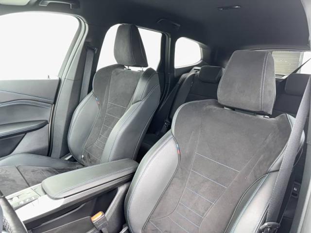 Bmw X1 image 2