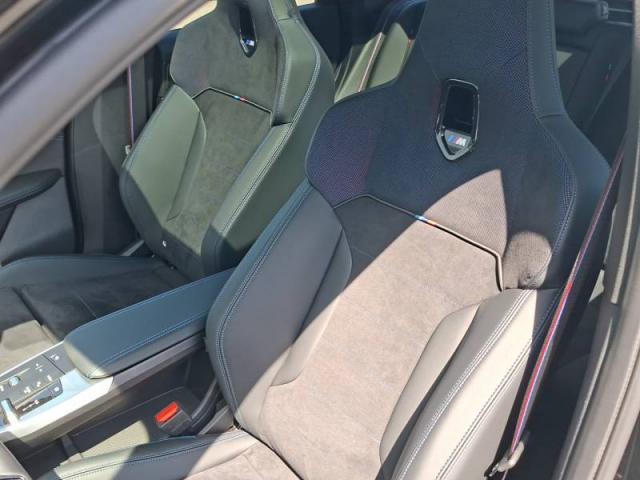 Bmw X1 image 1