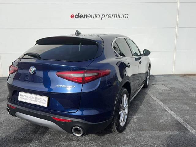 Alfa Romeo Stelvio image 4