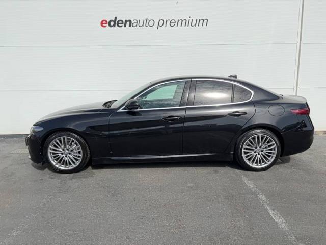 Alfa Romeo Giulia image 6
