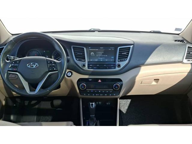 Hyundai Tucson image 8