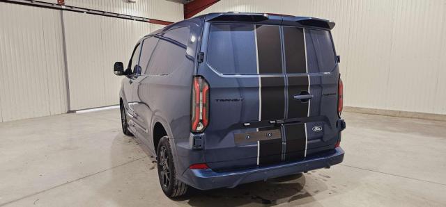 Ford Transit Custom image 8