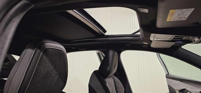 Peugeot 3008 image 2