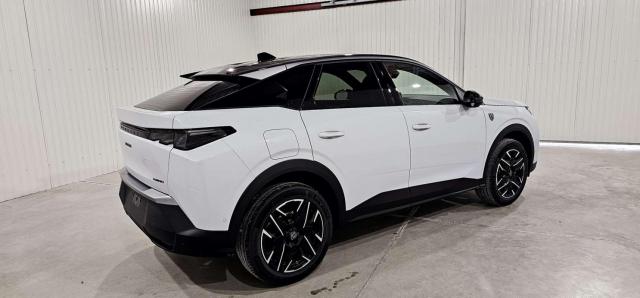 Peugeot 3008 image 2