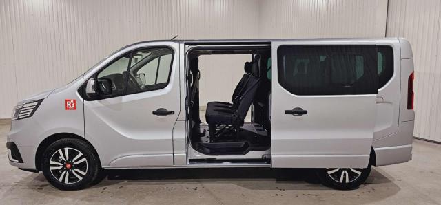 Renault Trafic image 9