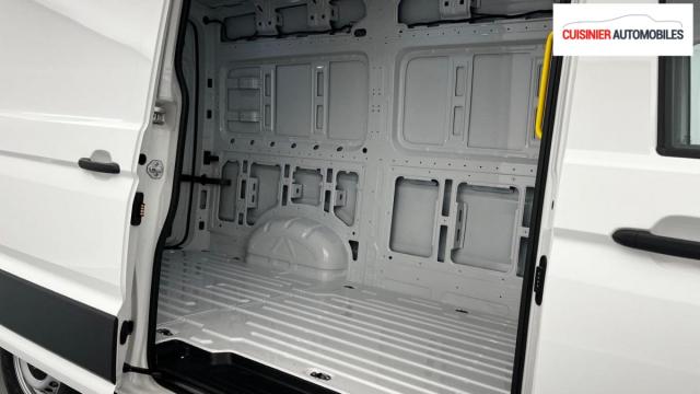 Volkswagen Crafter image 1