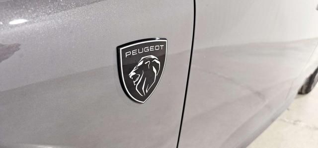 Peugeot 308 image 2