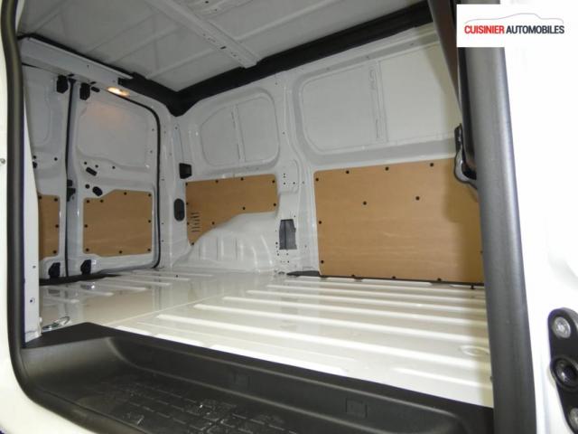 Citroen Jumpy image 8