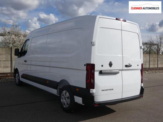 Renault Master image 9