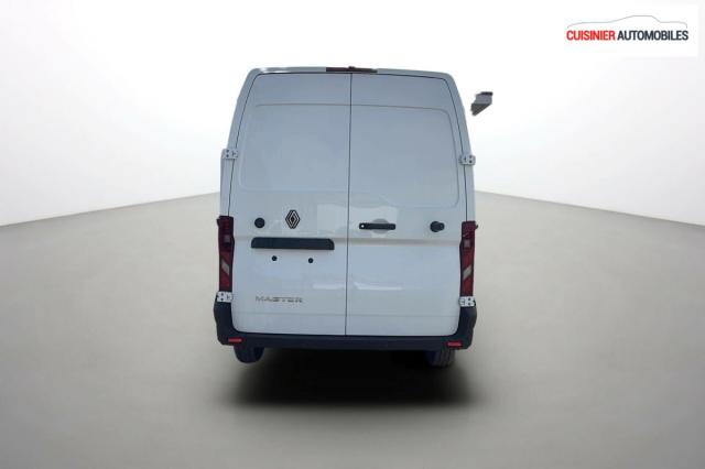 Renault Master image 8