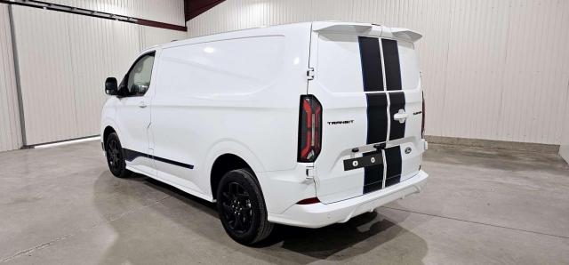 Ford Transit Custom image 1