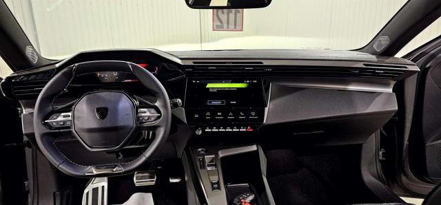 Peugeot 308 image 1