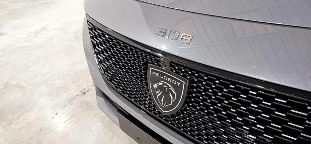 Peugeot 308 image 7