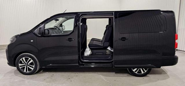 Peugeot Traveller image 8