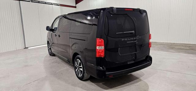 Peugeot Traveller image 1