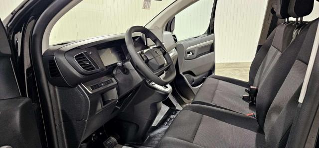 Peugeot Traveller image 6