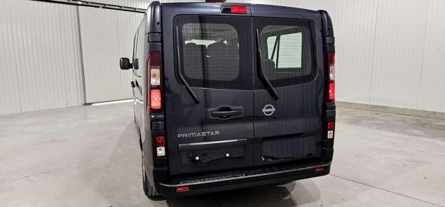 Nissan Primastar image 9