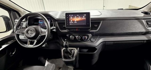 Nissan Primastar image 8