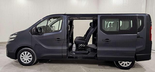 Nissan Primastar image 9