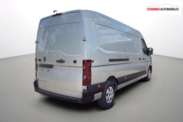 Renault Master image 9