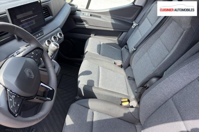 Renault Master image 3