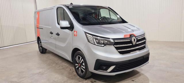 Renault Trafic image 4