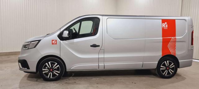 Renault Trafic image 8