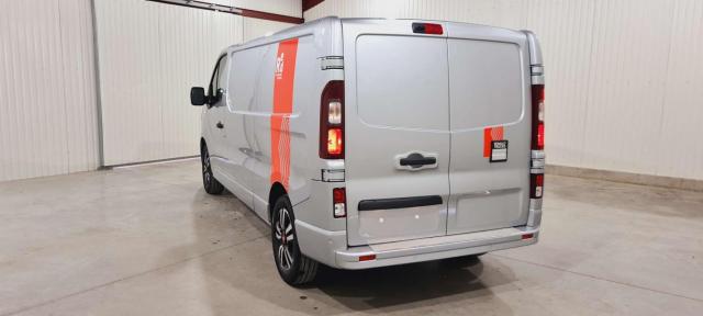 Renault Trafic image 7