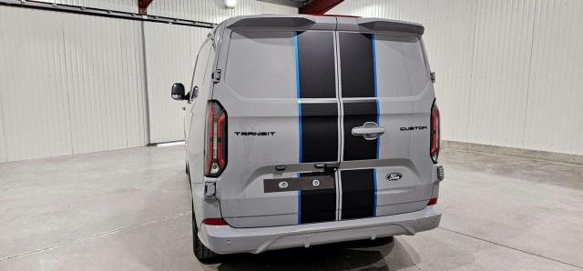 Ford Transit Custom image 1