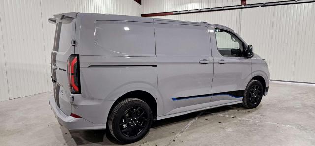 Ford Transit Custom image 6