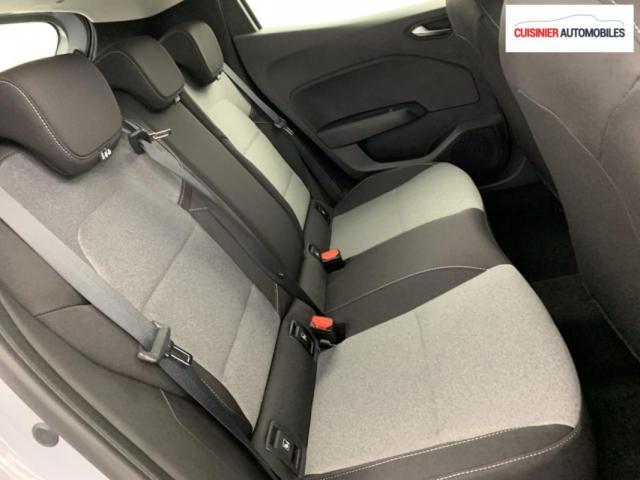 Renault Clio image 8