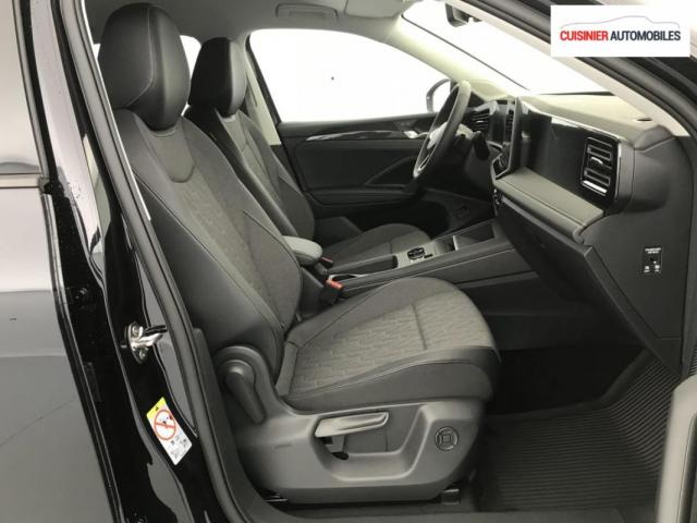 Volkswagen Tiguan image 8
